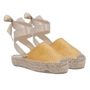 Sam Edelman Inna Mustard Yellow Embossed Espadrilles Beige Lace Up Shoes Flats
